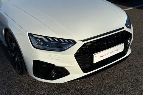 KN74RHK Audi A4 Avant Avant Black Edition 35 TDI  163 PS S tronic Thumbnail #10