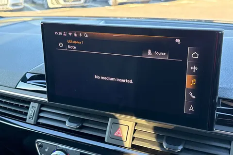 KN74RHK Audi A4 Avant Avant Black Edition 35 TDI  163 PS S tronic Thumbnail #37