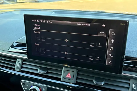 KN74RHK Audi A4 Avant Avant Black Edition 35 TDI  163 PS S tronic Thumbnail #50