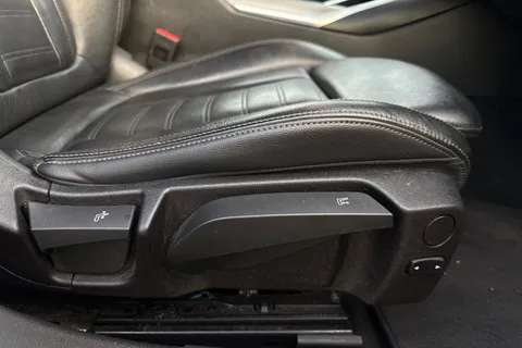 YC21GCU BMW 3 Series 2.0 320i M Sport Auto Euro 6 (s/s) 4dr Thumbnail #45