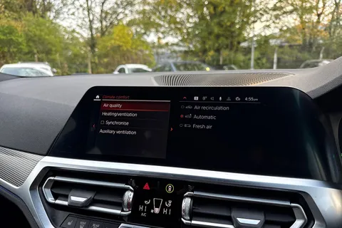 YC21GCU BMW 3 Series 2.0 320i M Sport Auto Euro 6 (s/s) 4dr Thumbnail #52