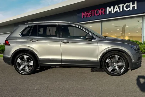 MD18NXO Volkswagen Tiguan 2.0 TDI SEL DSG Euro 6 (s/s) 5dr Thumbnail #4