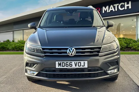 MD66VOJ Volkswagen Tiguan 2.0 TDI BlueMotion Tech SEL 4Motion Euro 6 (s/s) 5dr Thumbnail #6