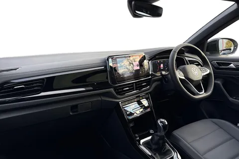  Volkswagen T-Roc 1.0 TSI Style Design Euro 6 (s/s) 5dr Thumbnail #15
