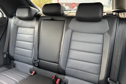  Volkswagen T-Roc 1.0 TSI Style Design Euro 6 (s/s) 5dr Thumbnail #19