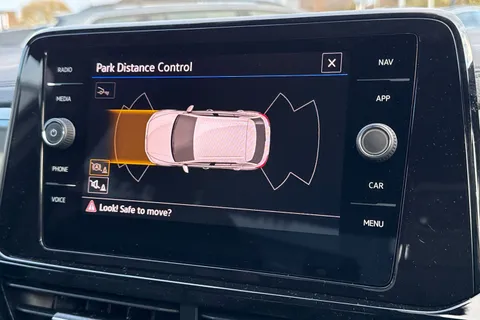  Volkswagen T-Roc 1.0 TSI Style Design Euro 6 (s/s) 5dr Thumbnail #48