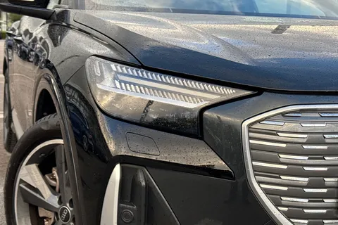 9 of 50 for AUDI Q4 220kW 50 Quattro 82kWh S Line 5dr Auto