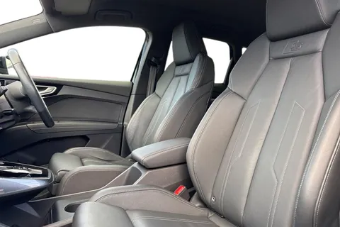 16 of 50 for AUDI Q4 220kW 50 Quattro 82kWh S Line 5dr Auto