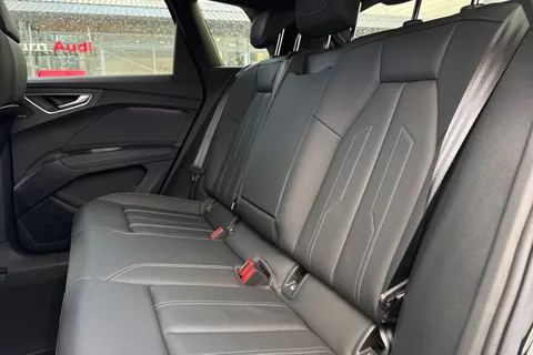 19 of 50 for AUDI Q4 220kW 50 Quattro 82kWh S Line 5dr Auto