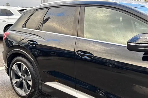 27 of 50 for AUDI Q4 220kW 50 Quattro 82kWh S Line 5dr Auto