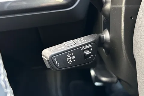 36 of 50 for AUDI Q4 220kW 50 Quattro 82kWh S Line 5dr Auto