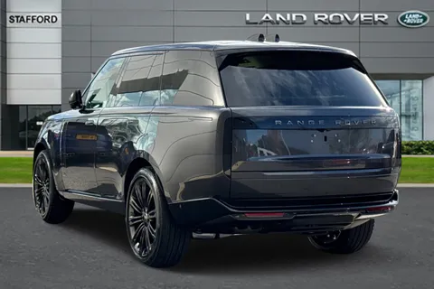  Land Rover Range Rover 3.0 D350 MHEV Autobiography Auto 4WD Euro 6 (s/s) 5dr Thumbnail #3