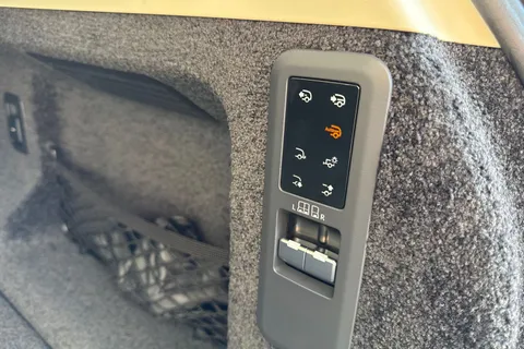  Land Rover Range Rover 3.0 D350 MHEV Autobiography Auto 4WD Euro 6 (s/s) 5dr Thumbnail #26