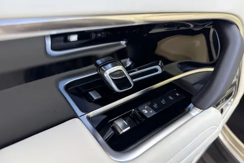  Land Rover Range Rover 3.0 D350 MHEV Autobiography Auto 4WD Euro 6 (s/s) 5dr Thumbnail #30