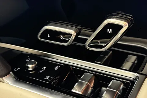  Land Rover Range Rover 3.0 D350 MHEV Autobiography Auto 4WD Euro 6 (s/s) 5dr Thumbnail #39