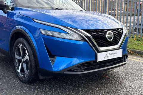 DE71LRJ Nissan Qashqai 1.3 DIG-T MHEV N-Connecta XTRON Euro 6 (s/s) 5dr Thumbnail #10