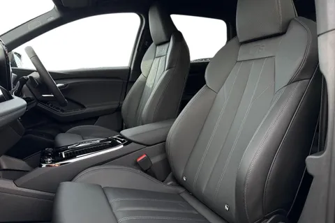  Audi Q6 E-Tron 83kWh S line Auto 5dr Thumbnail #11