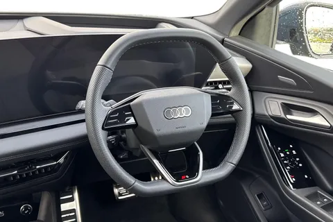  Audi Q6 E-Tron 83kWh S line Auto 5dr Thumbnail #13
