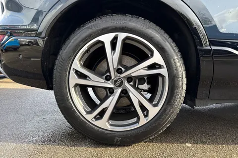  Audi Q6 E-Tron 83kWh S line Auto 5dr Thumbnail #22