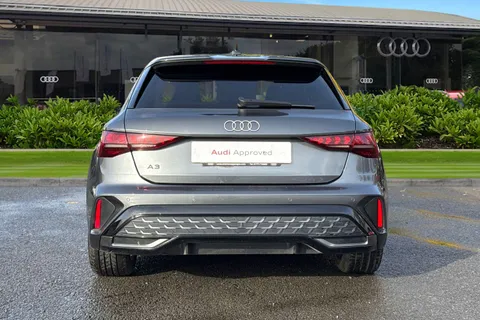 PN25HAU Audi A3 S line 35 TFSI 150 PS S tronic Thumbnail #5