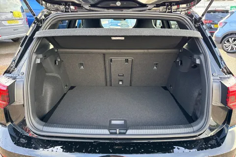 Volkswagen Golf 2.0 TDI R-Line DSG Euro 6 (s/s) 5dr Thumbnail #7