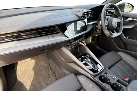 PN25HAU Audi A3 S line 35 TFSI 150 PS S tronic Thumbnail #9