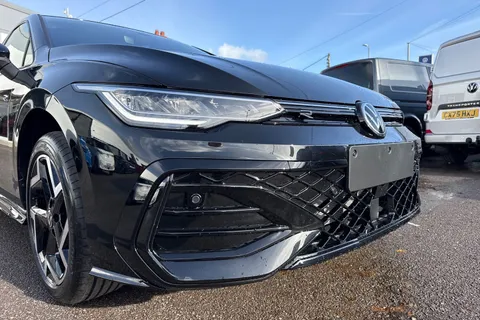 Volkswagen Golf 2.0 TDI R-Line DSG Euro 6 (s/s) 5dr Thumbnail #9