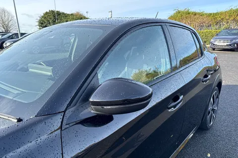 29 of 67 for PEUGEOT 208 100kW GT Premium 50kWh 5dr Auto