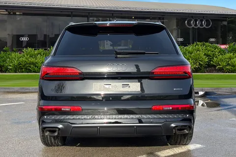  Audi Q7 3.0 TDI V6 45 Black Edition Tiptronic quattro Euro 6 (s/s) 5dr Thumbnail #5