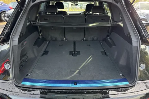  Audi Q7 3.0 TDI V6 45 Black Edition Tiptronic quattro Euro 6 (s/s) 5dr Thumbnail #7