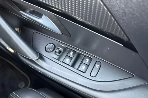 43 of 67 for PEUGEOT 208 100kW GT Premium 50kWh 5dr Auto