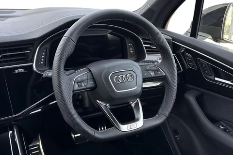  Audi Q7 3.0 TDI V6 45 Black Edition Tiptronic quattro Euro 6 (s/s) 5dr Thumbnail #18