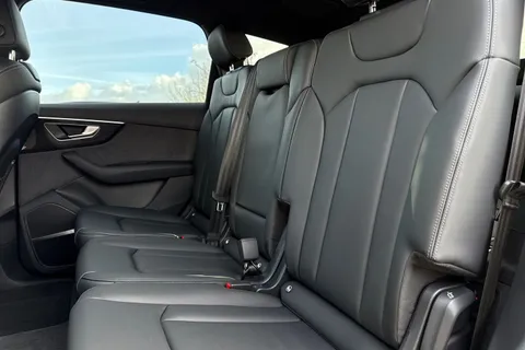  Audi Q7 3.0 TDI V6 45 Black Edition Tiptronic quattro Euro 6 (s/s) 5dr Thumbnail #19