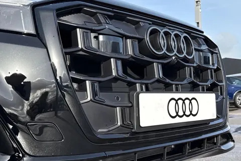  Audi Q7 3.0 TDI V6 45 Black Edition Tiptronic quattro Euro 6 (s/s) 5dr Thumbnail #28