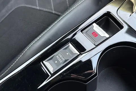 61 of 67 for PEUGEOT 208 100kW GT Premium 50kWh 5dr Auto