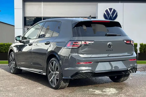 Volkswagen Golf 1.5 eTSI MHEV Black Edition DSG Euro 6 (s/s) 5dr Thumbnail #3