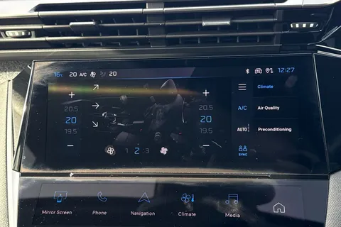 21 of 66 for PEUGEOT 408 1.6 12.4kWh Allure Premium Fastback e-EAT Euro 6 (s/s) 5dr