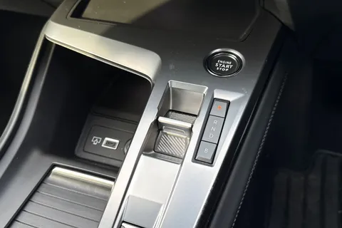 22 of 66 for PEUGEOT 408 1.6 12.4kWh Allure Premium Fastback e-EAT Euro 6 (s/s) 5dr