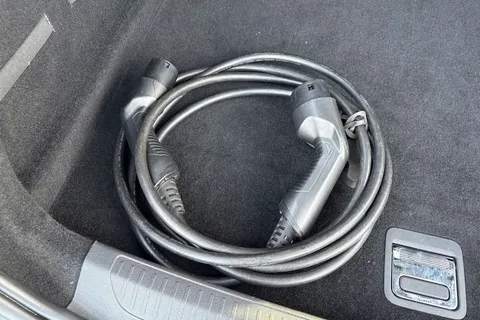 24 of 66 for PEUGEOT 408 1.6 12.4kWh Allure Premium Fastback e-EAT Euro 6 (s/s) 5dr