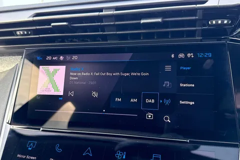 45 of 66 for PEUGEOT 408 1.6 12.4kWh Allure Premium Fastback e-EAT Euro 6 (s/s) 5dr