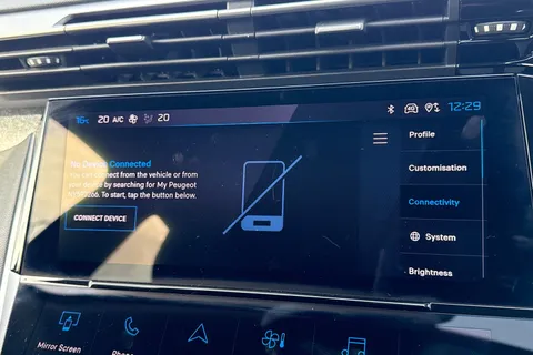 46 of 66 for PEUGEOT 408 1.6 12.4kWh Allure Premium Fastback e-EAT Euro 6 (s/s) 5dr