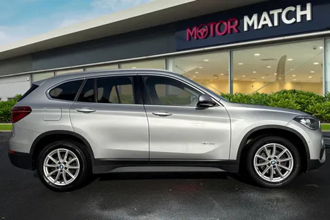 3 of 51 for BMW X1 sDrive 18i SE 5dr