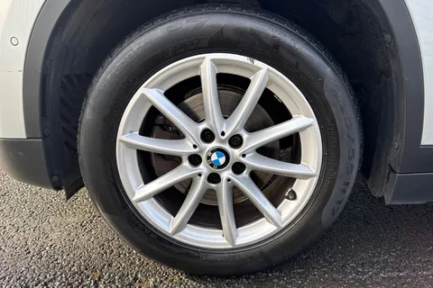 11 of 51 for BMW X1 sDrive 18i SE 5dr