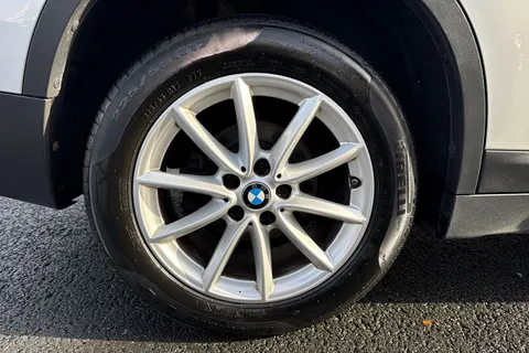 12 of 51 for BMW X1 sDrive 18i SE 5dr