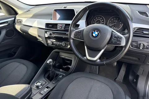 18 of 51 for BMW X1 sDrive 18i SE 5dr