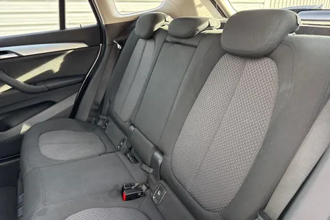 19 of 51 for BMW X1 sDrive 18i SE 5dr