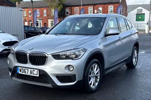 25 of 51 for BMW X1 sDrive 18i SE 5dr