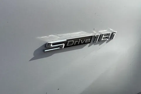 32 of 51 for BMW X1 sDrive 18i SE 5dr