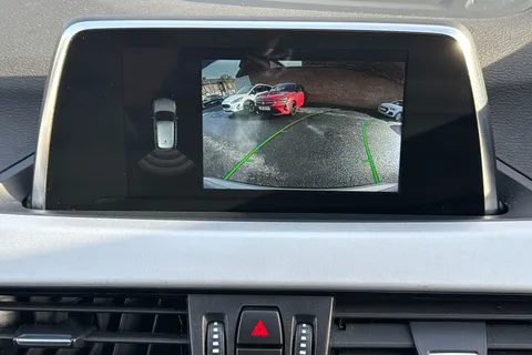 33 of 51 for BMW X1 sDrive 18i SE 5dr