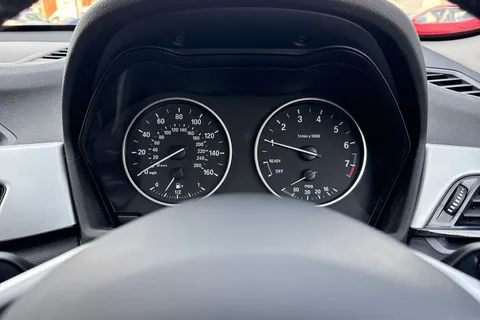 36 of 51 for BMW X1 sDrive 18i SE 5dr